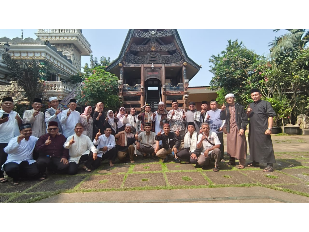 <span  class="uc_style_uc_tiles_grid_image_elementor_uc_items_attribute_title" style="color:#ffffff;">Jamaah V</span>