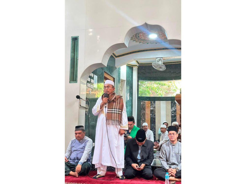 <span  class="uc_style_uc_tiles_grid_image_elementor_uc_items_attribute_title" style="color:#ffffff;">Sambutan Ketum</span>