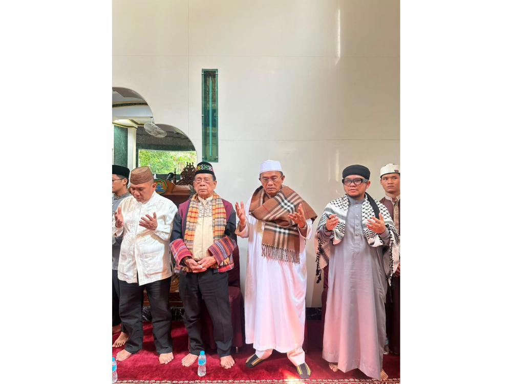 <span  class="uc_style_uc_tiles_grid_image_elementor_uc_items_attribute_title" style="color:#ffffff;">Sholawat Barzanji</span>